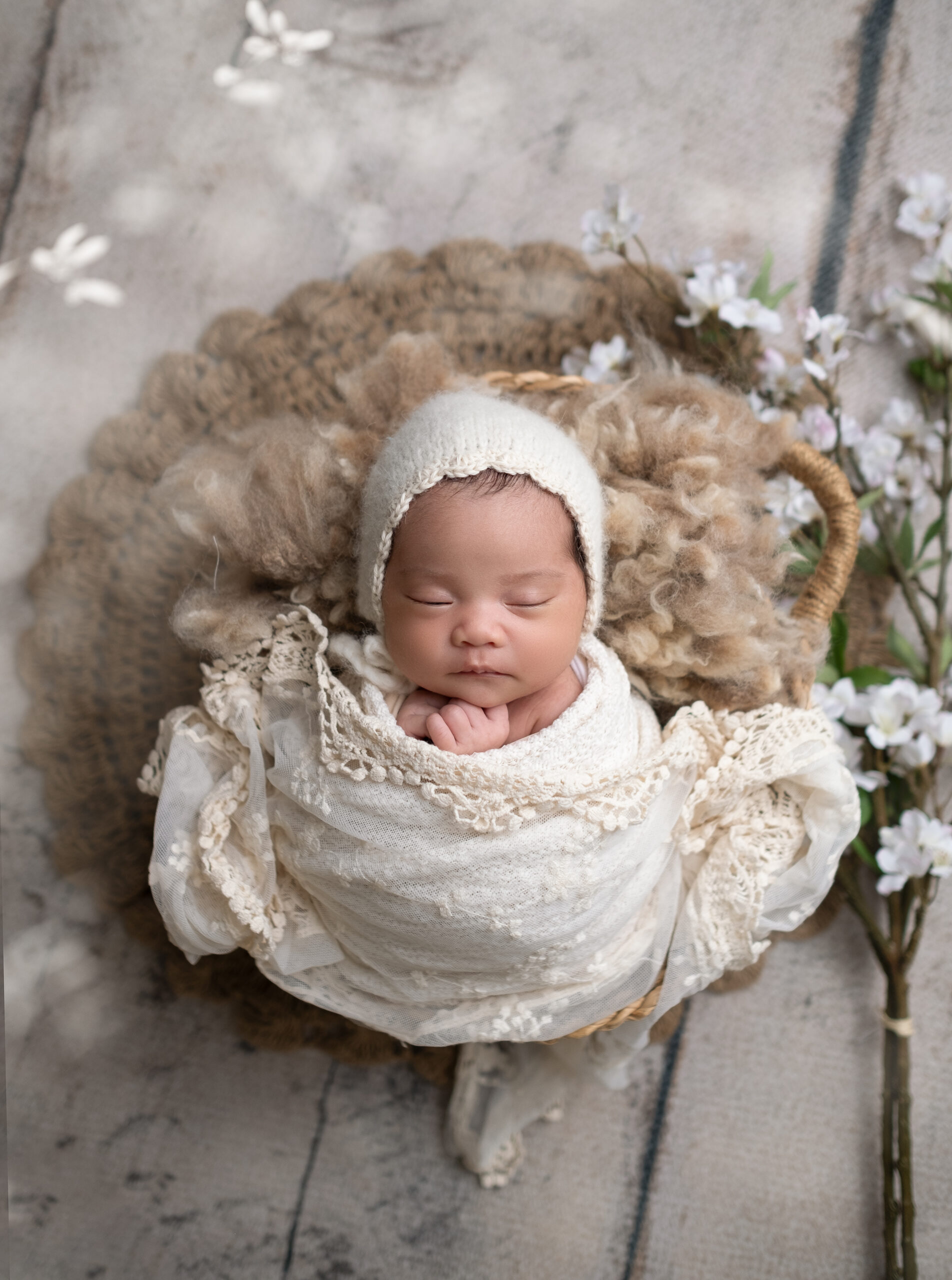 Calgary Newborn Photoshoot — A Sweet Newborn Session Full of Love