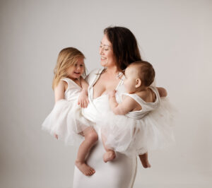 Calgary studio family photoshoot, mommy and babies